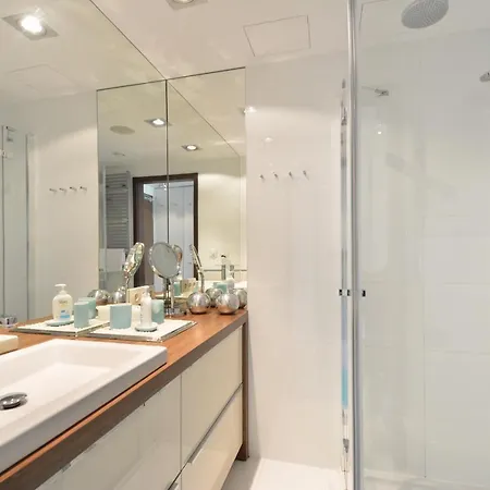 Marine Prywatny Apartament Studio Basen Jacuzzi Bezpłatne Apartament Kołobrzeg