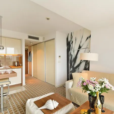 דירה Marine Prywatny Apartament Studio Basen Jacuzzi קולובז'ג